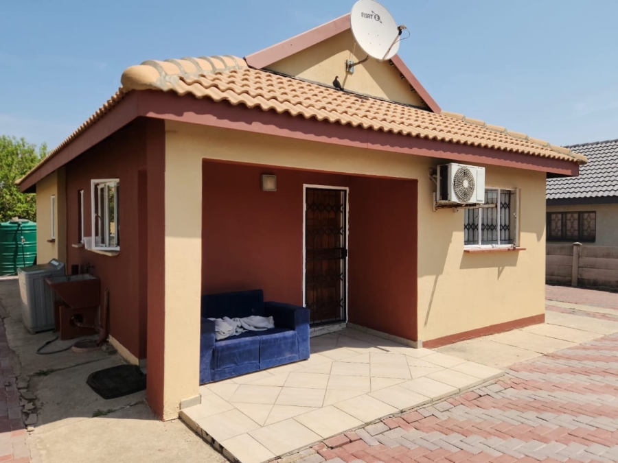 3 Bedroom Property for Sale in Freedom Park North West